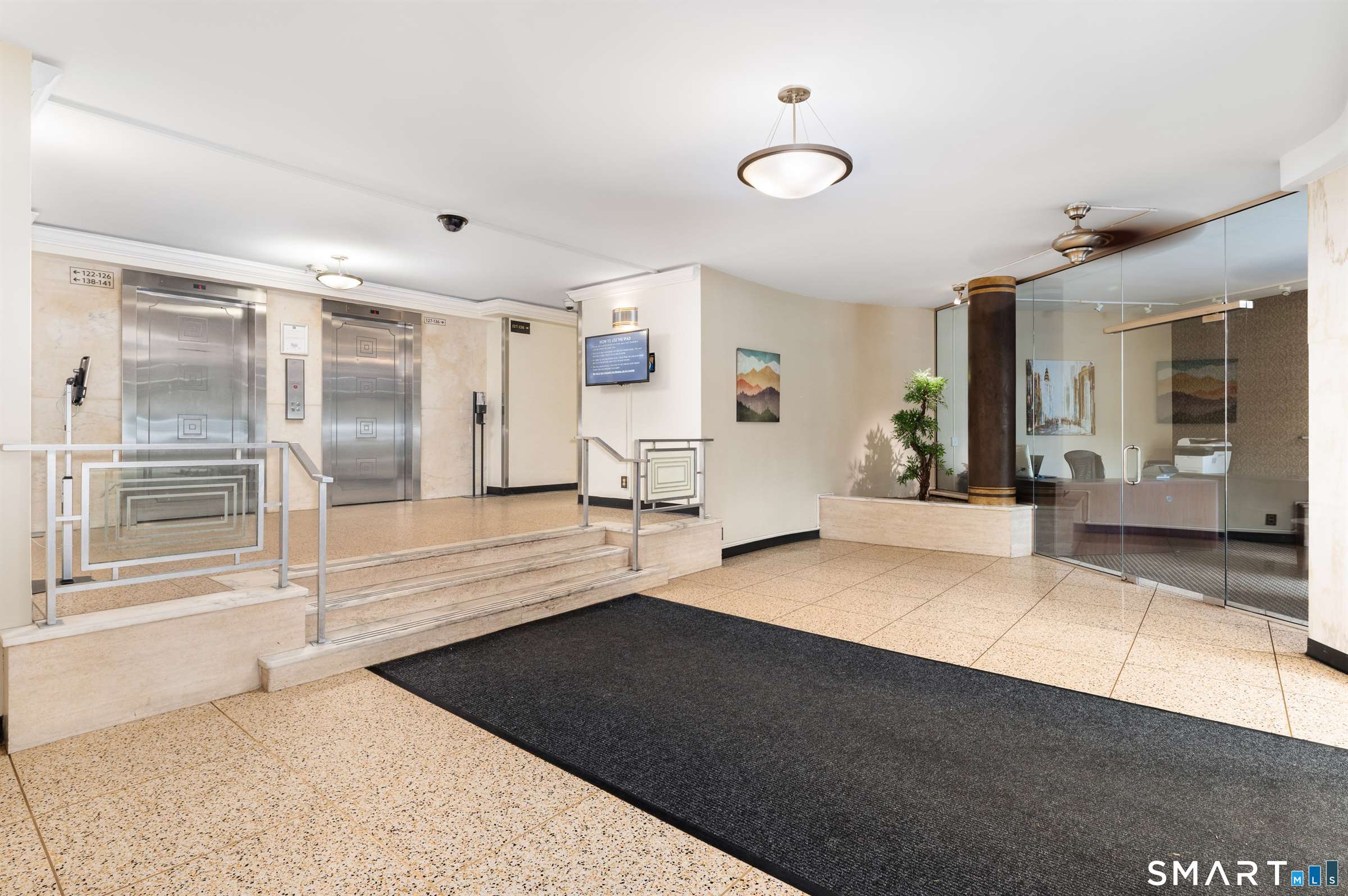 91 Strawberry Hill Ave, Stamford, CT 06902