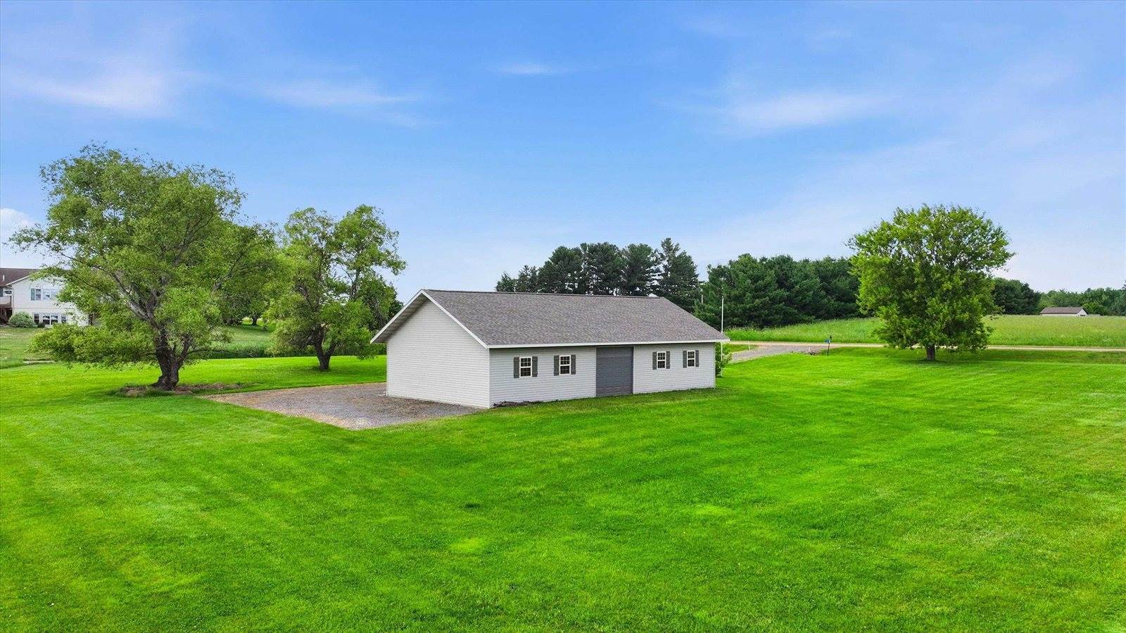 127865 S Bayside Drive, Auburndale, WI 54412