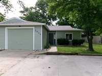 2426 Galloway Drive, Manhattan, KS 66502