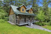 24665 Trask West, Tillamook, OR 97141