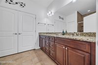 30 Abbey Road, Tinton Falls, NJ 07753