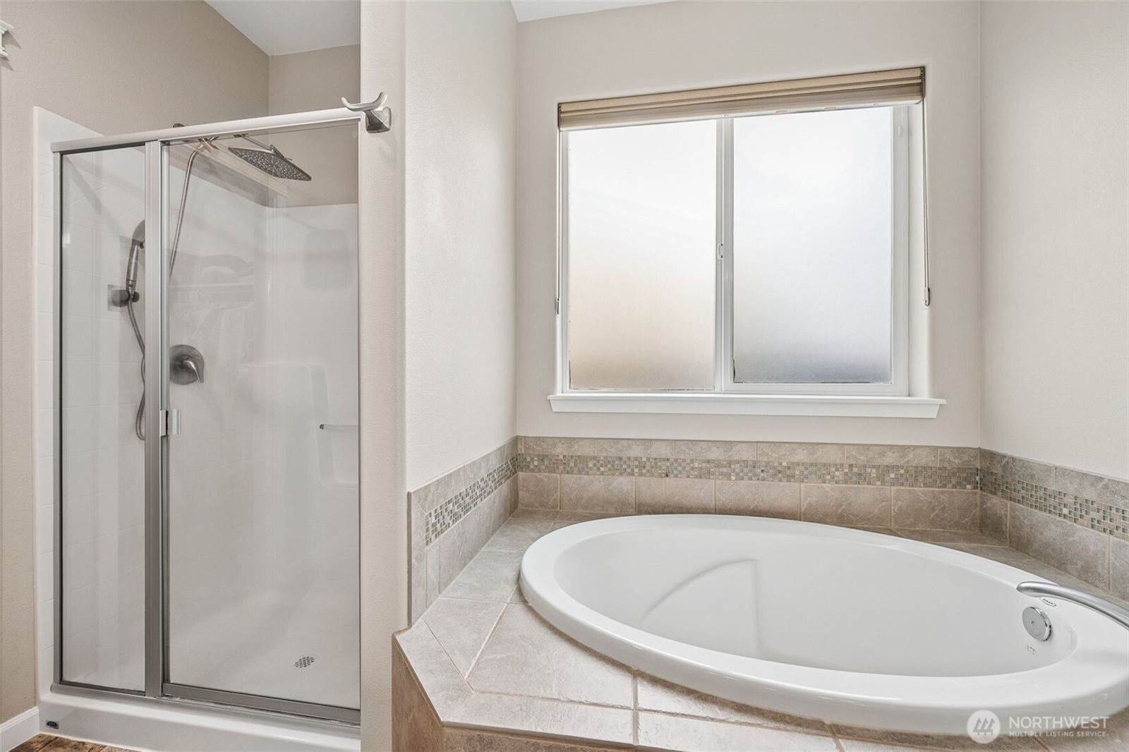 8842 28th Way SE, Olympia, WA 98513