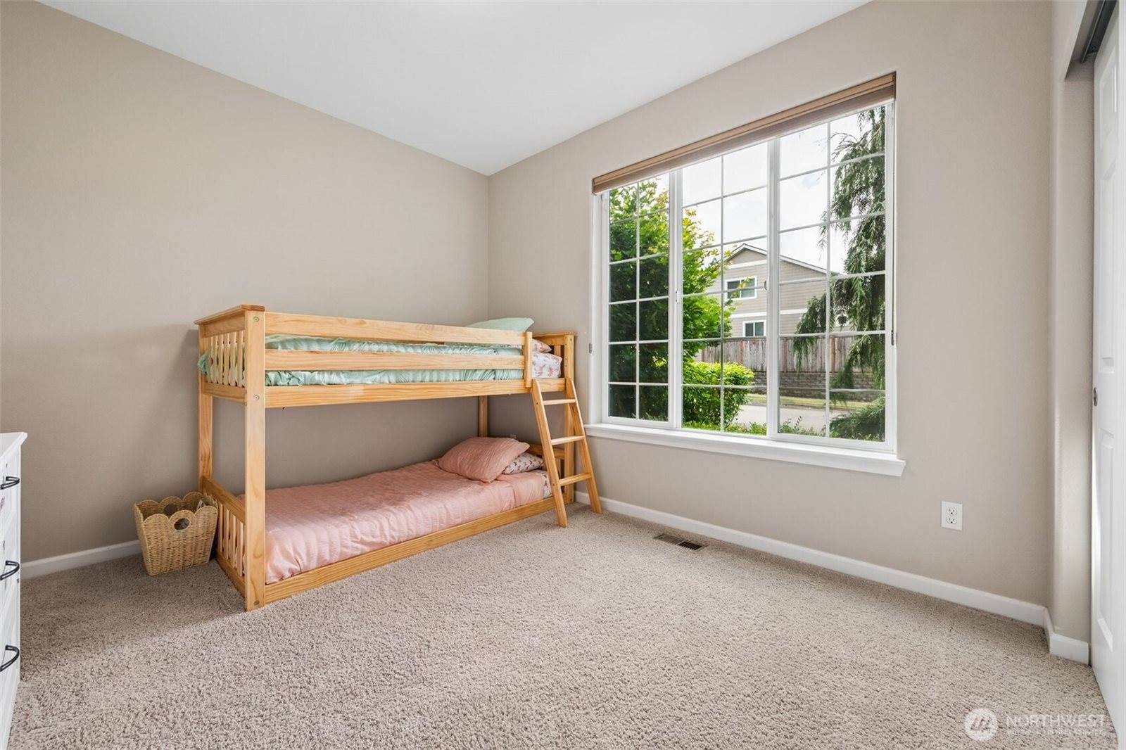 8842 28th Way SE, Olympia, WA 98513