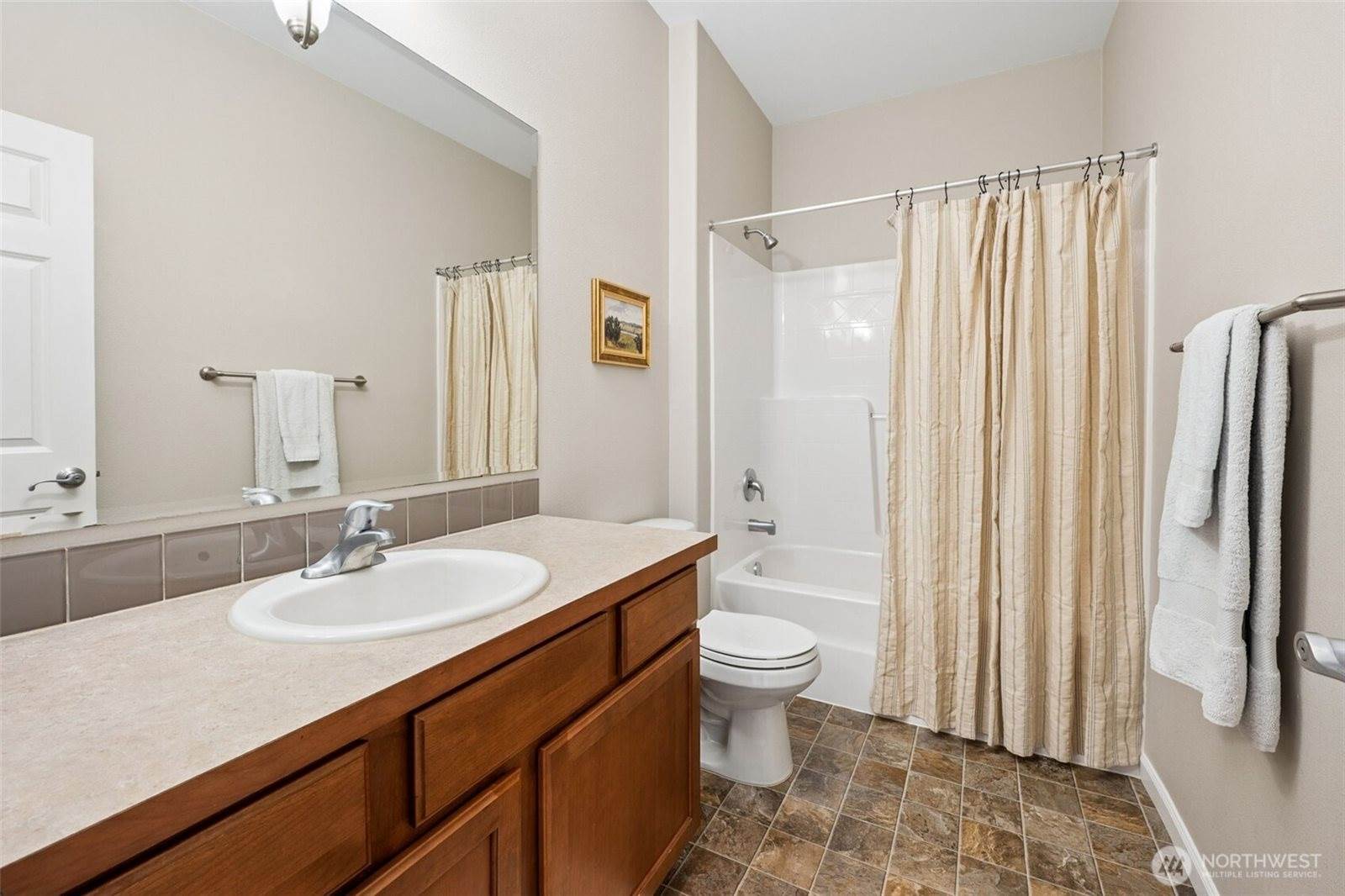 8842 28th Way SE, Olympia, WA 98513
