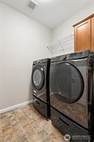 8842 28th Way SE, Olympia, WA 98513