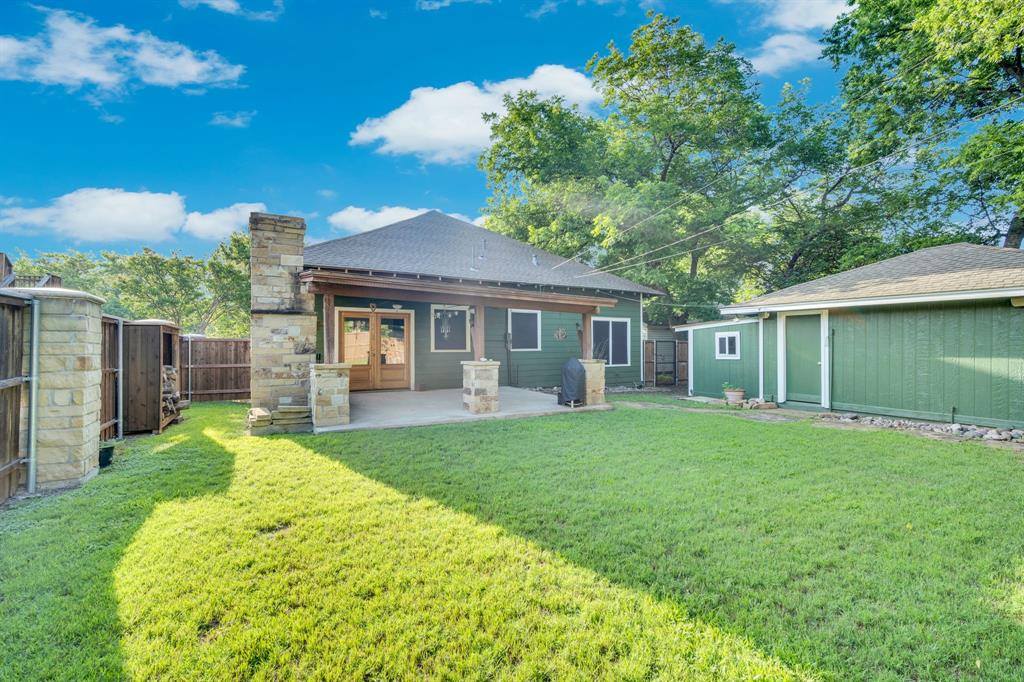 105 South 3rd Street, Midlothian, TX 76065