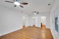 105 South 3rd Street, Midlothian, TX 76065