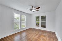 105 South 3rd Street, Midlothian, TX 76065