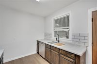 105 South 3rd Street, Midlothian, TX 76065