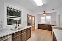 105 South 3rd Street, Midlothian, TX 76065