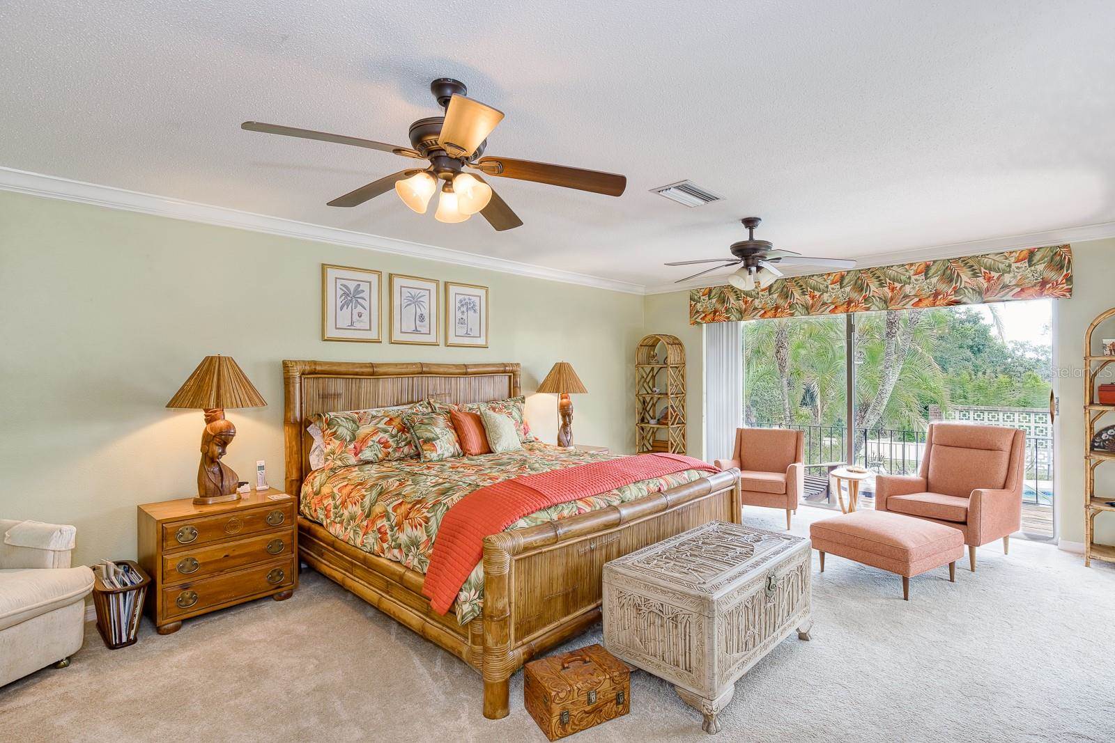 900 North Citrus Avenue, Howey In The Hills, FL 34737