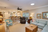 900 North Citrus Avenue, Howey In The Hills, FL 34737