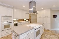 900 North Citrus Avenue, Howey In The Hills, FL 34737