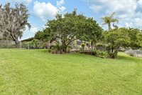 900 North Citrus Avenue, Howey In The Hills, FL 34737