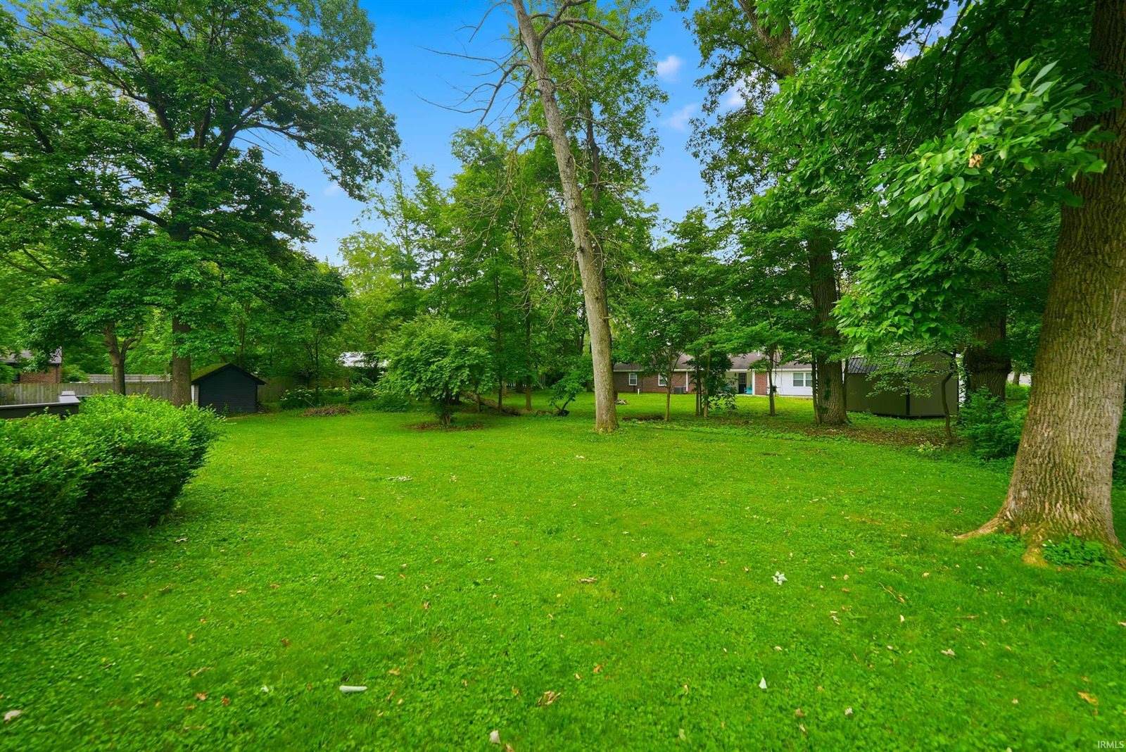3005 W Moore Road, Muncie, IN 47304
