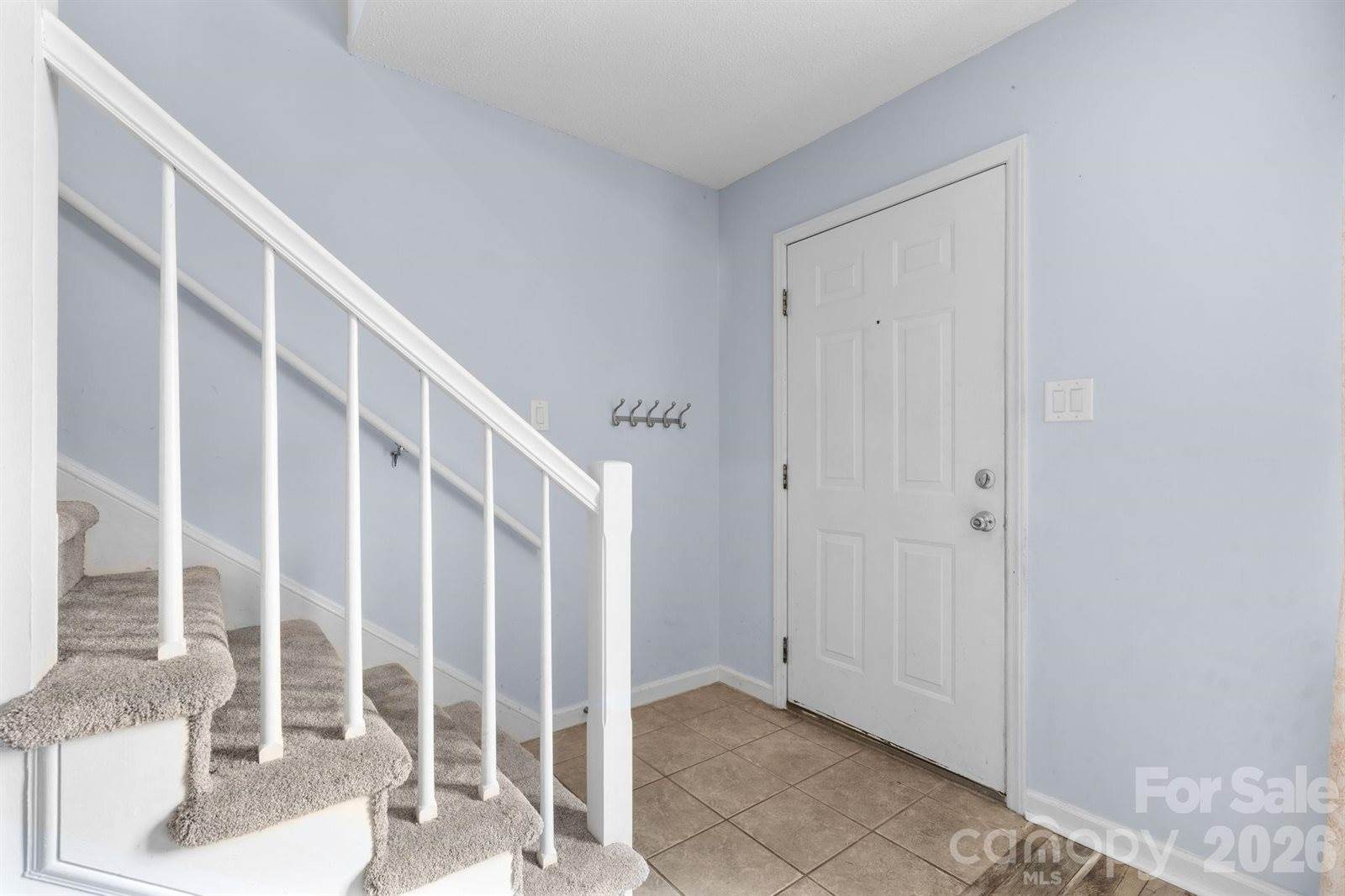 1330 5th Street NE, Hickory, NC 28601