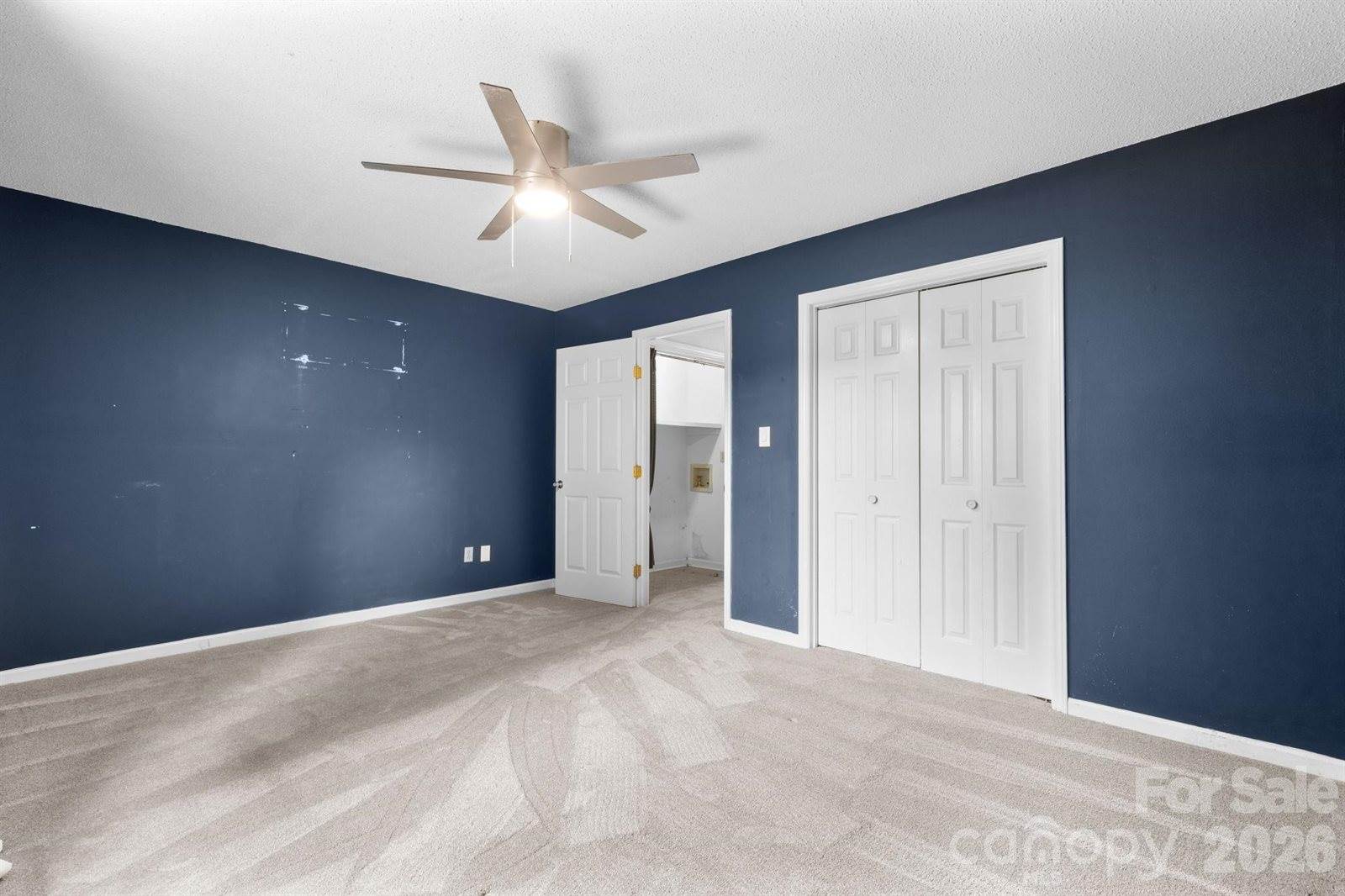 1330 5th Street NE, Hickory, NC 28601