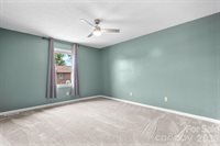 1330 5th Street NE, Hickory, NC 28601