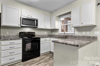 1330 5th Street NE, Hickory, NC 28601