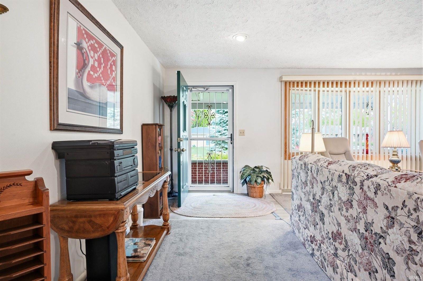 3914 N Lanewood Drive, Muncie, IN 47304