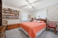 3914 N Lanewood Drive, Muncie, IN 47304