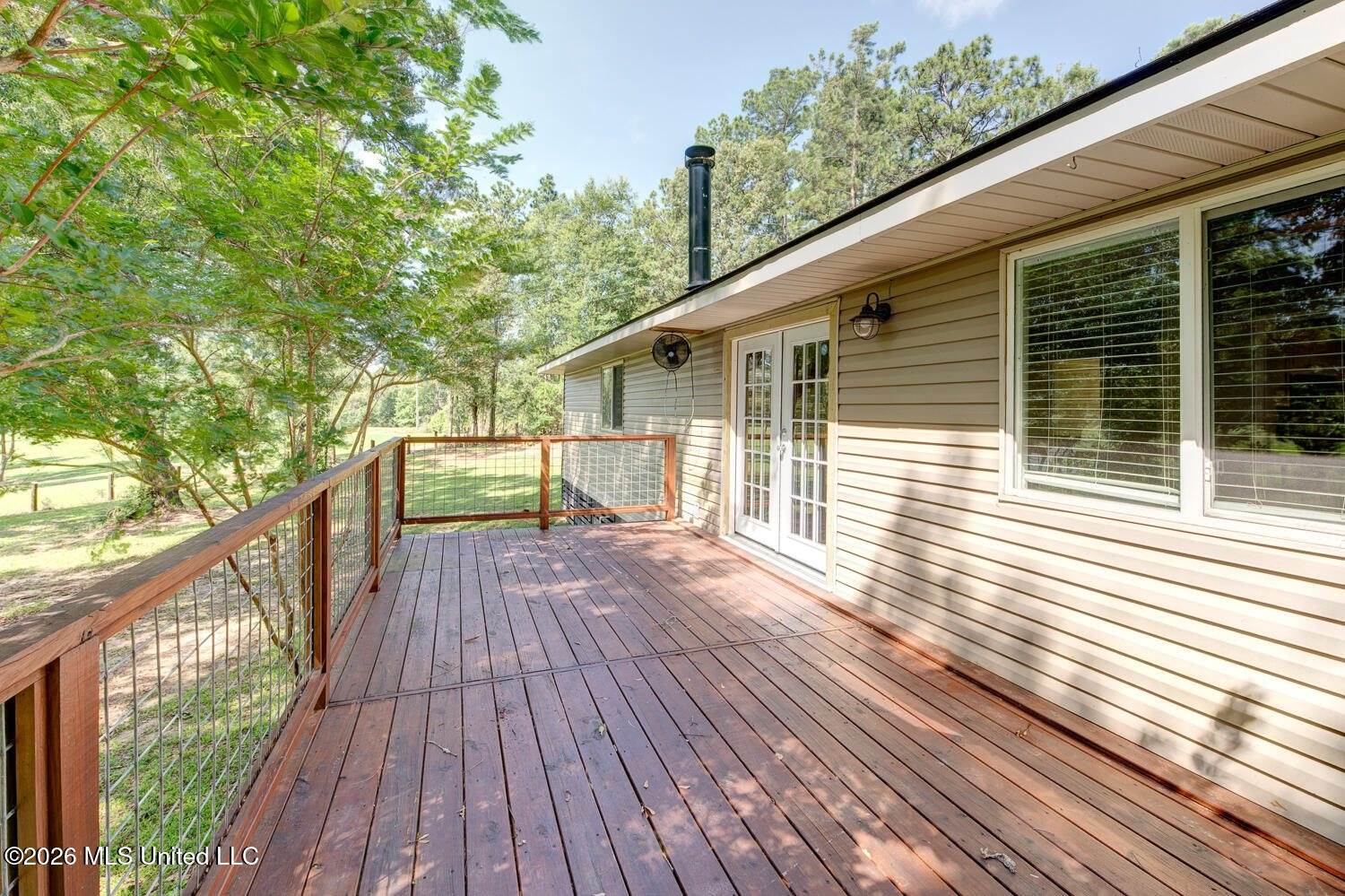 152 Mccastile Road, Carriere, MS 39426