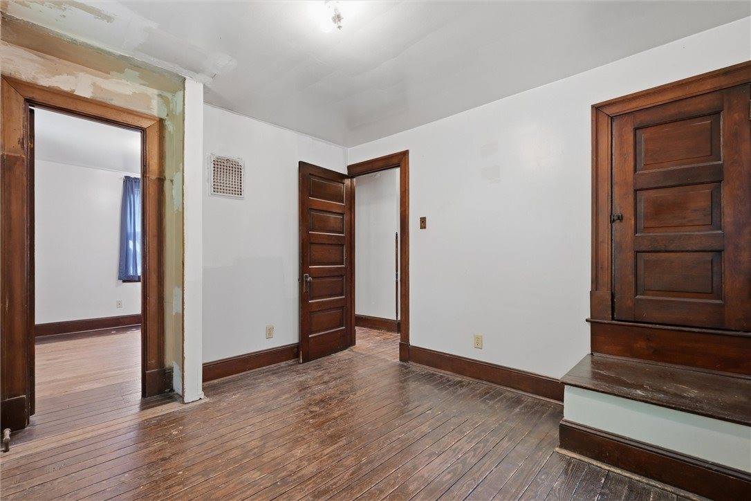 727 High St, Freeport Boro, PA 16229