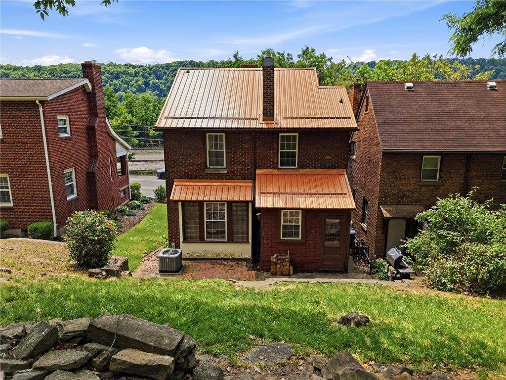 727 High St, Freeport Boro, PA 16229