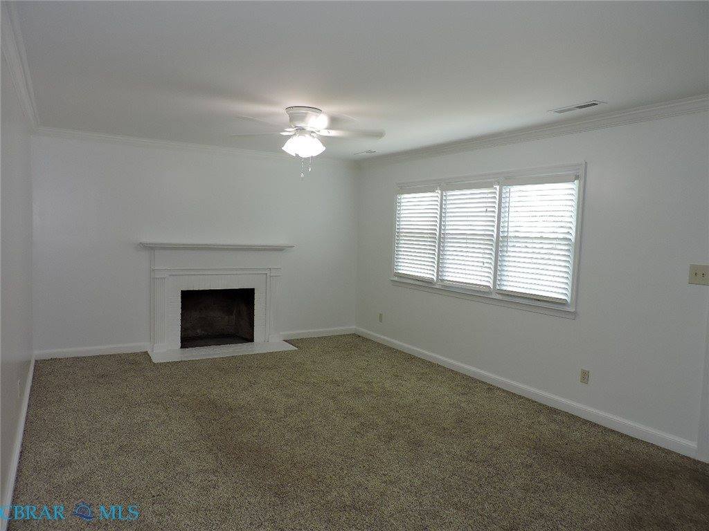 6972 Linda Circle, Hayes, VA 23072
