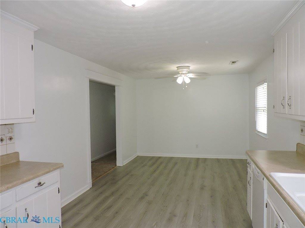 6972 Linda Circle, Hayes, VA 23072