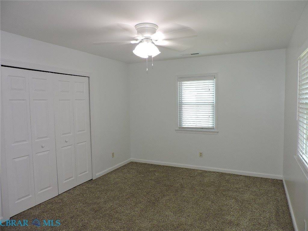 6972 Linda Circle, Hayes, VA 23072