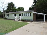 6972 Linda Circle, Hayes, VA 23072