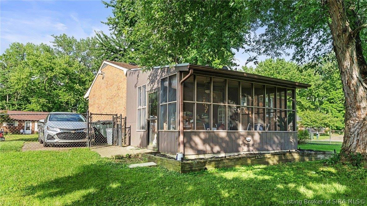 902 Washington Way, Jeffersonville, IN 47130