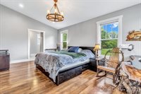 43 Pelzer Street, Asheville, NC 28804