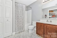 43 Pelzer Street, Asheville, NC 28804