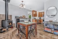 43 Pelzer Street, Asheville, NC 28804
