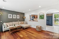 1177 Runway Drive, Hendersonville, NC 28792