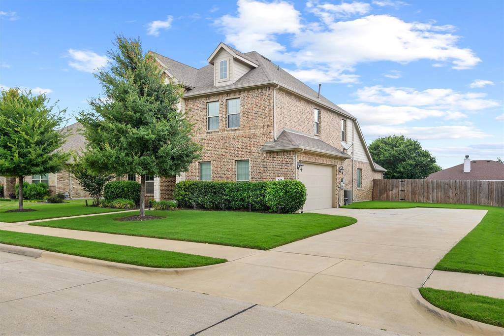 518 Dover Drive, Midlothian, TX 76065