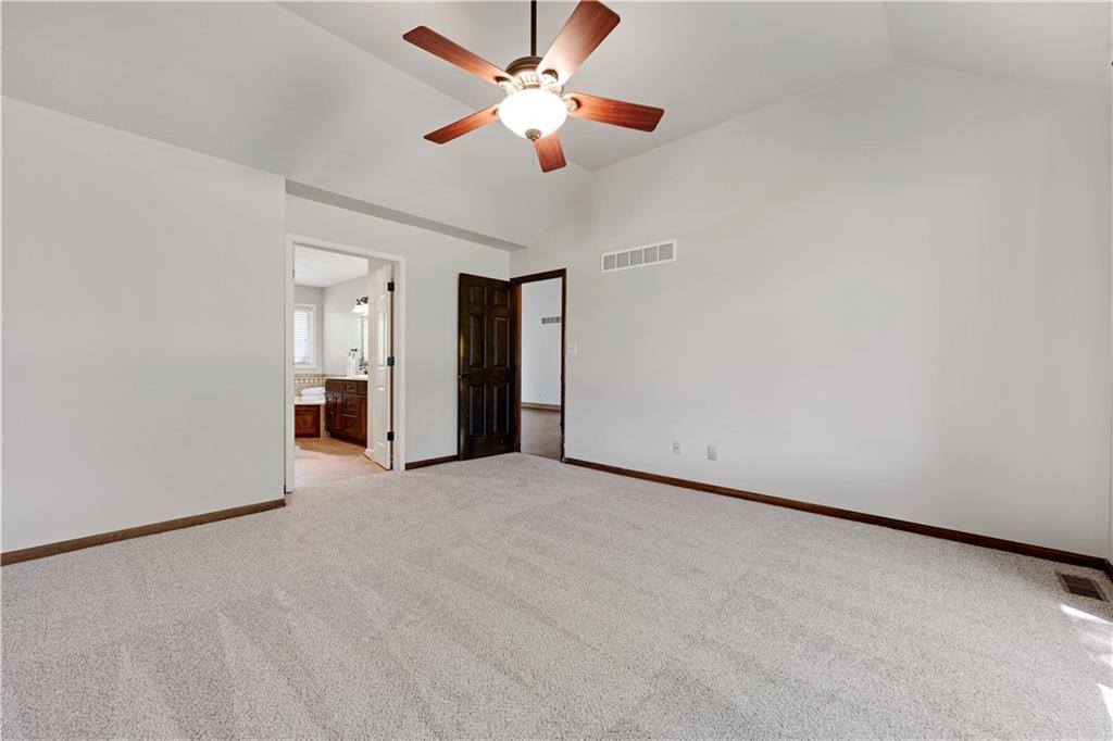 17713 157th Terrace, Basehor, KS 66012