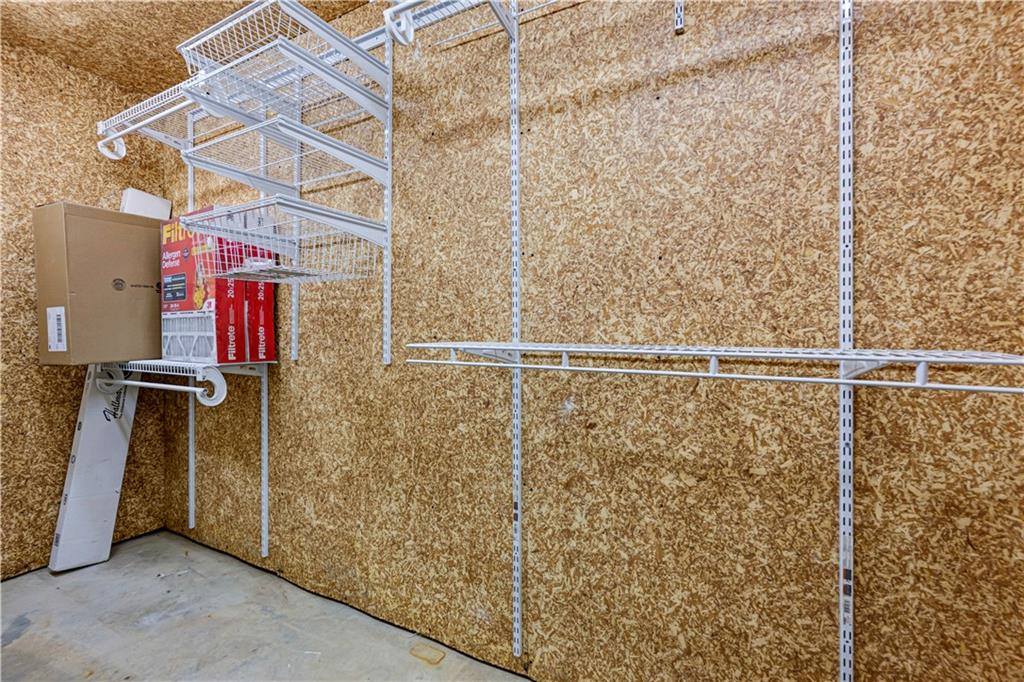 17713 157th Terrace, Basehor, KS 66012