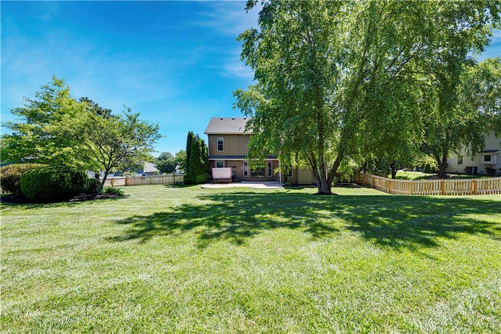 17713 157th Terrace, Basehor, KS 66012