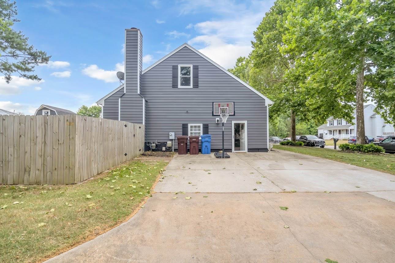 408 Knells Ridge Drive, Chesapeake, VA 23320