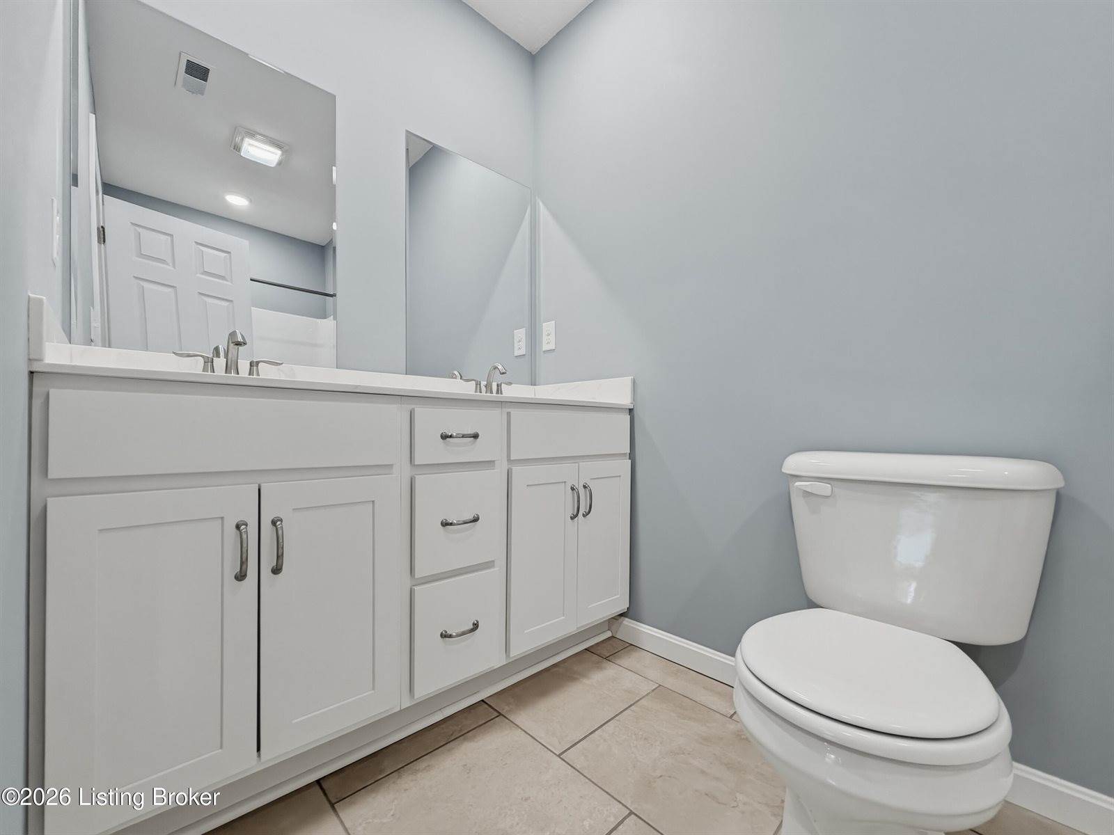 150 Michael Ln, Brandenburg, KY 40108