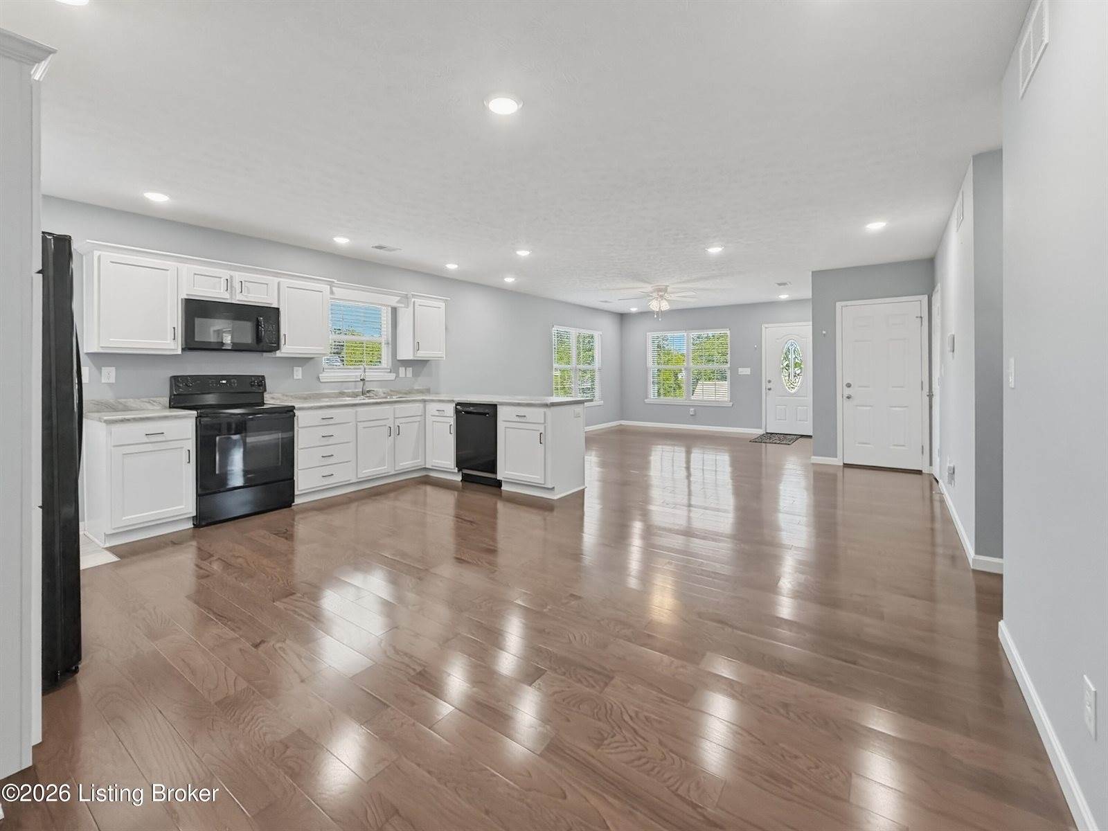 150 Michael Ln, Brandenburg, KY 40108
