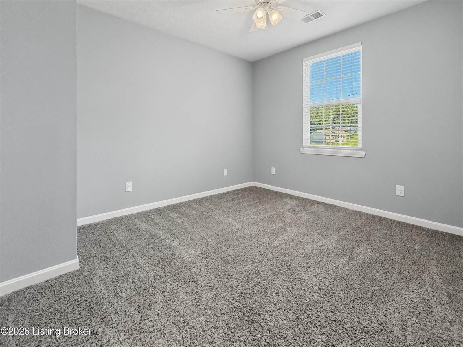150 Michael Ln, Brandenburg, KY 40108