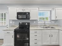 150 Michael Ln, Brandenburg, KY 40108