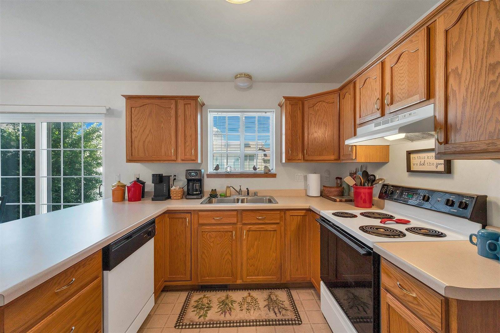 2535 Gemini Road, Green Bay, WI 54311