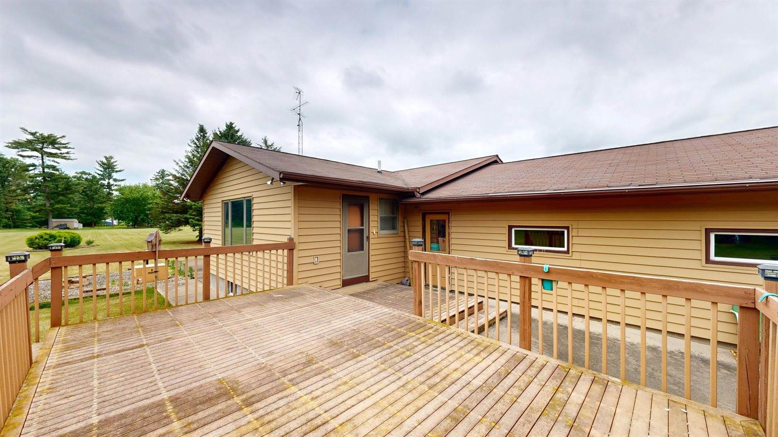 N9674 State Road 108 -, Farmington, WI 54642
