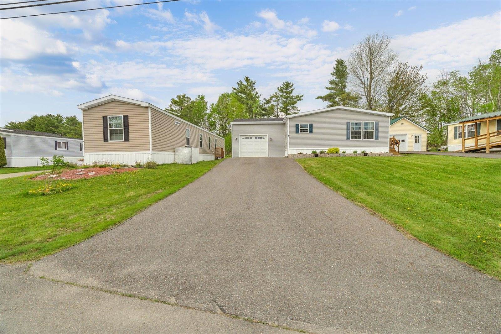 8 E Street, Bangor, ME 04401