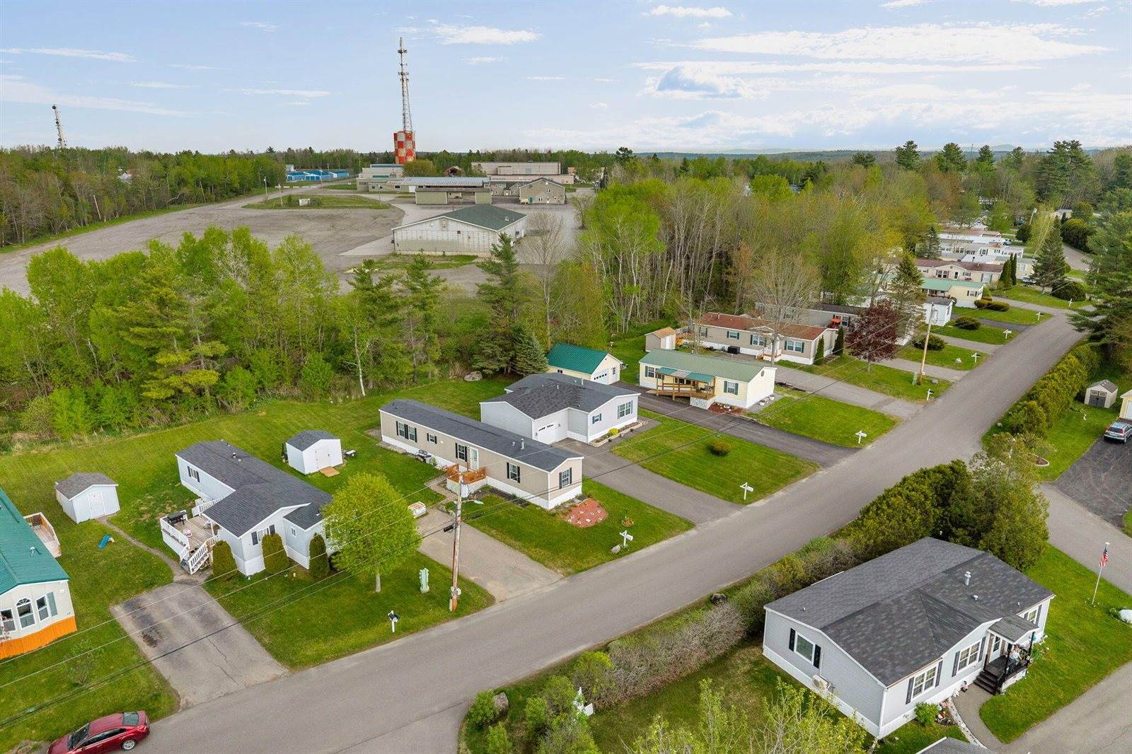 8 E Street, Bangor, ME 04401